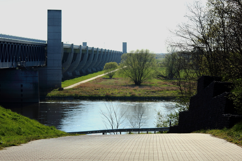 Wasserstrassenkreuz Elbe-Mittellandkanal