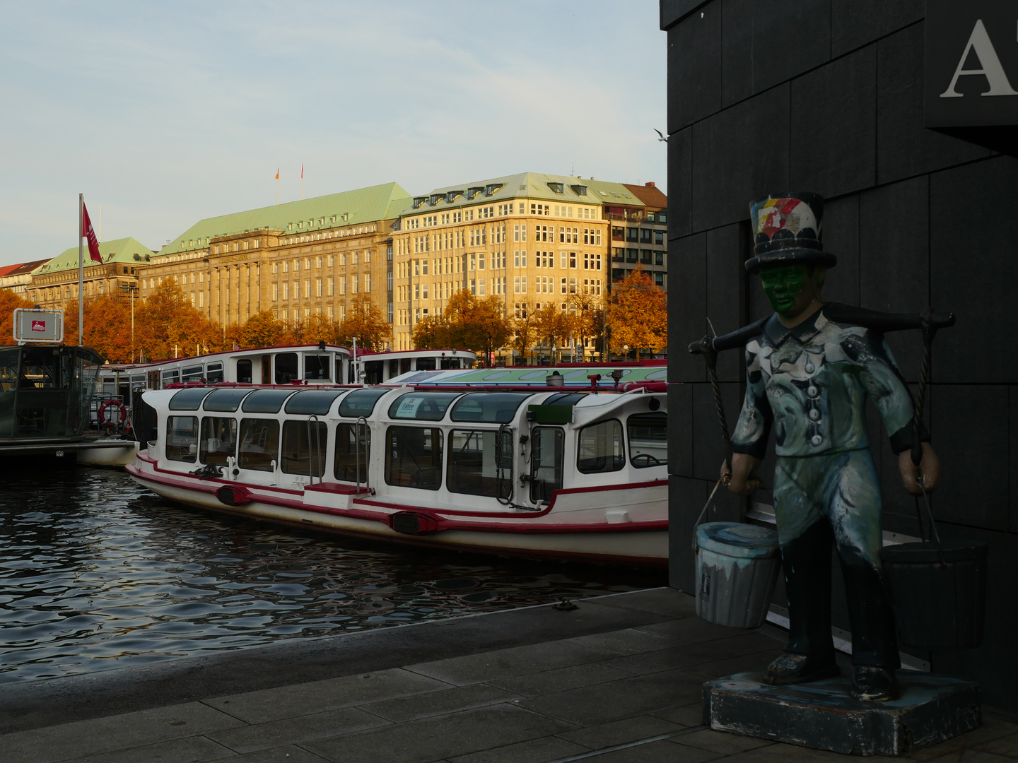 Wasserträger ... unbearbeitet