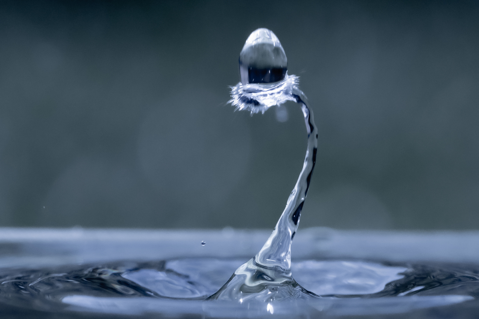 Wassertropfen Skulptur