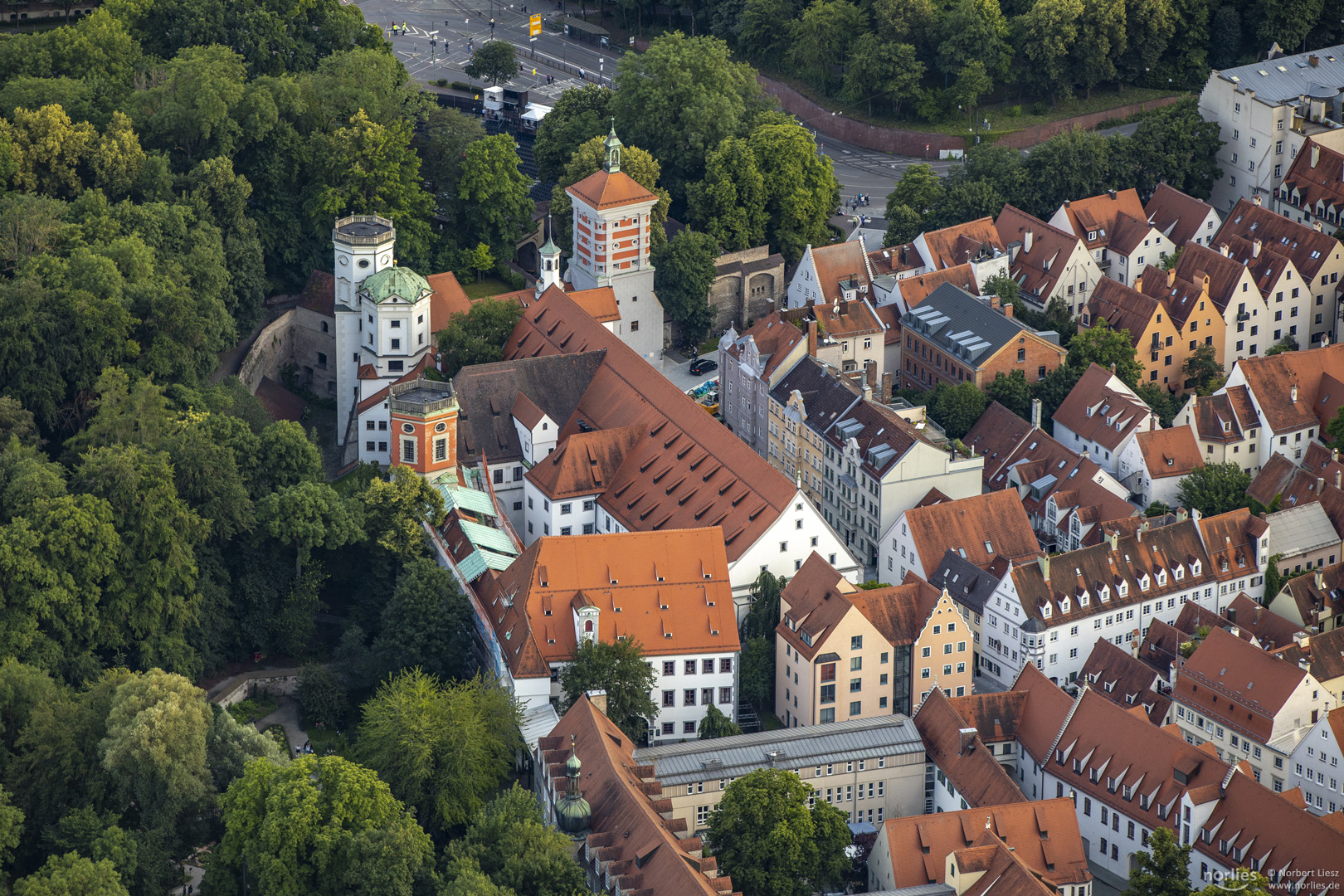 Wassertürme und Rotes Tor