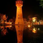 Wasserturm bei Nacht