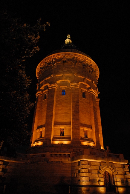 Wasserturm by night