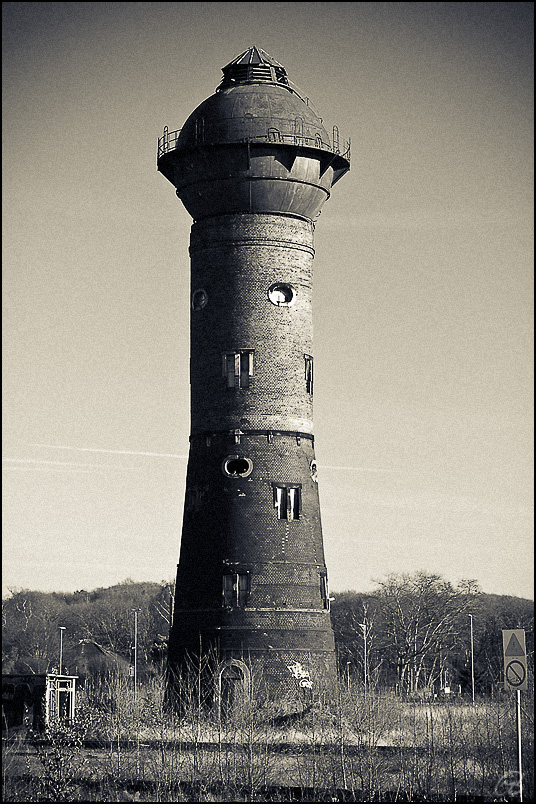 Wasserturm Du-Wedau