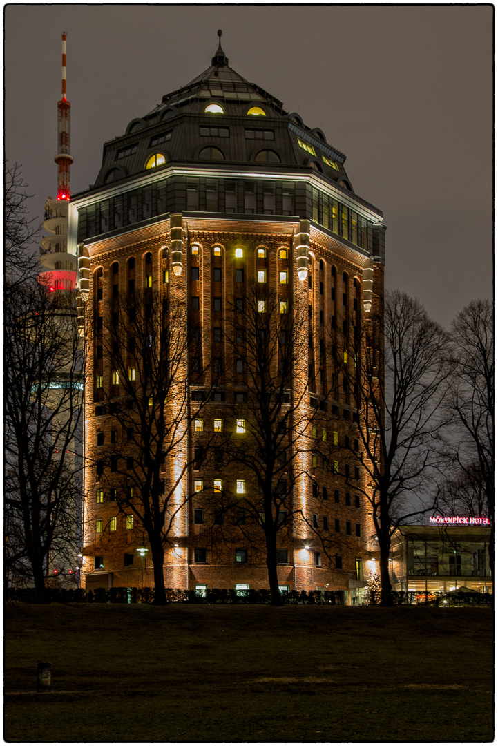 Wasserturm im Schanzenpark II*