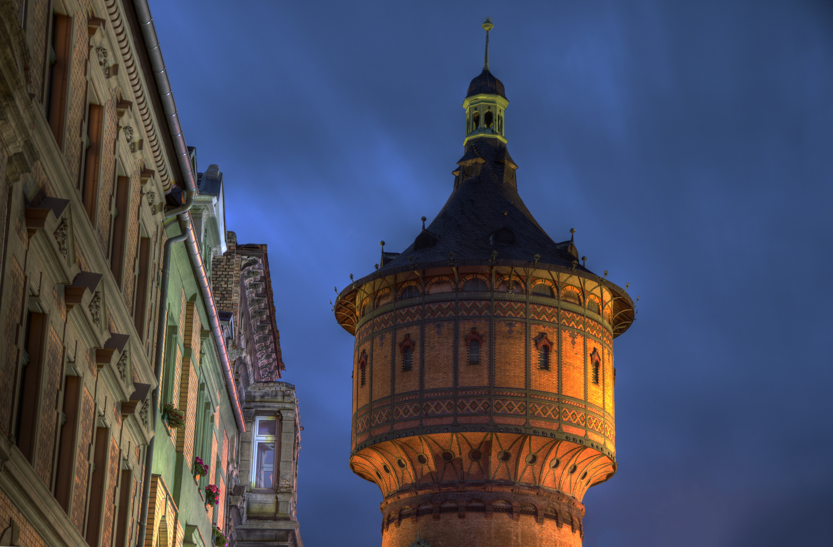 Wasserturm in Halle 2