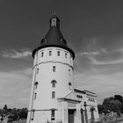 Wasserturm in schwarzweiß 