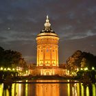 wasserturm mannheim bei nacht