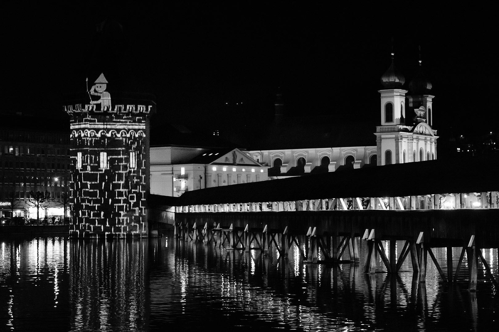 Wasserturm und Kapellbrücke 