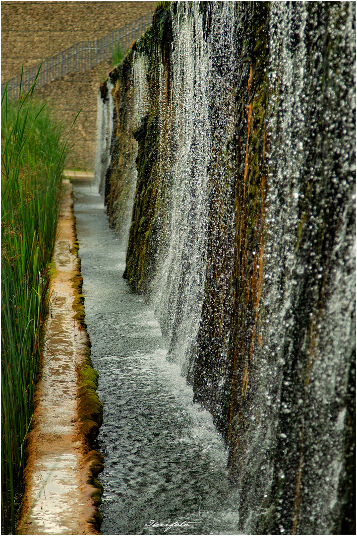 Wasserwand