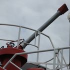 Wasserwerfer Feuerwehrboot Köln