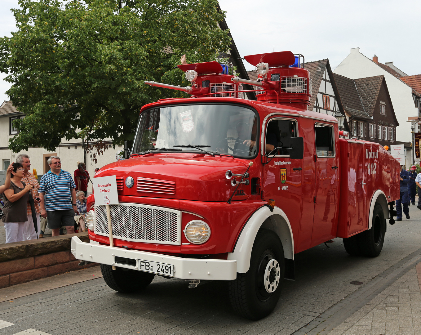 Wasserwerfer Polizei  WaWe - Feuerwehrfahrzeug TLF