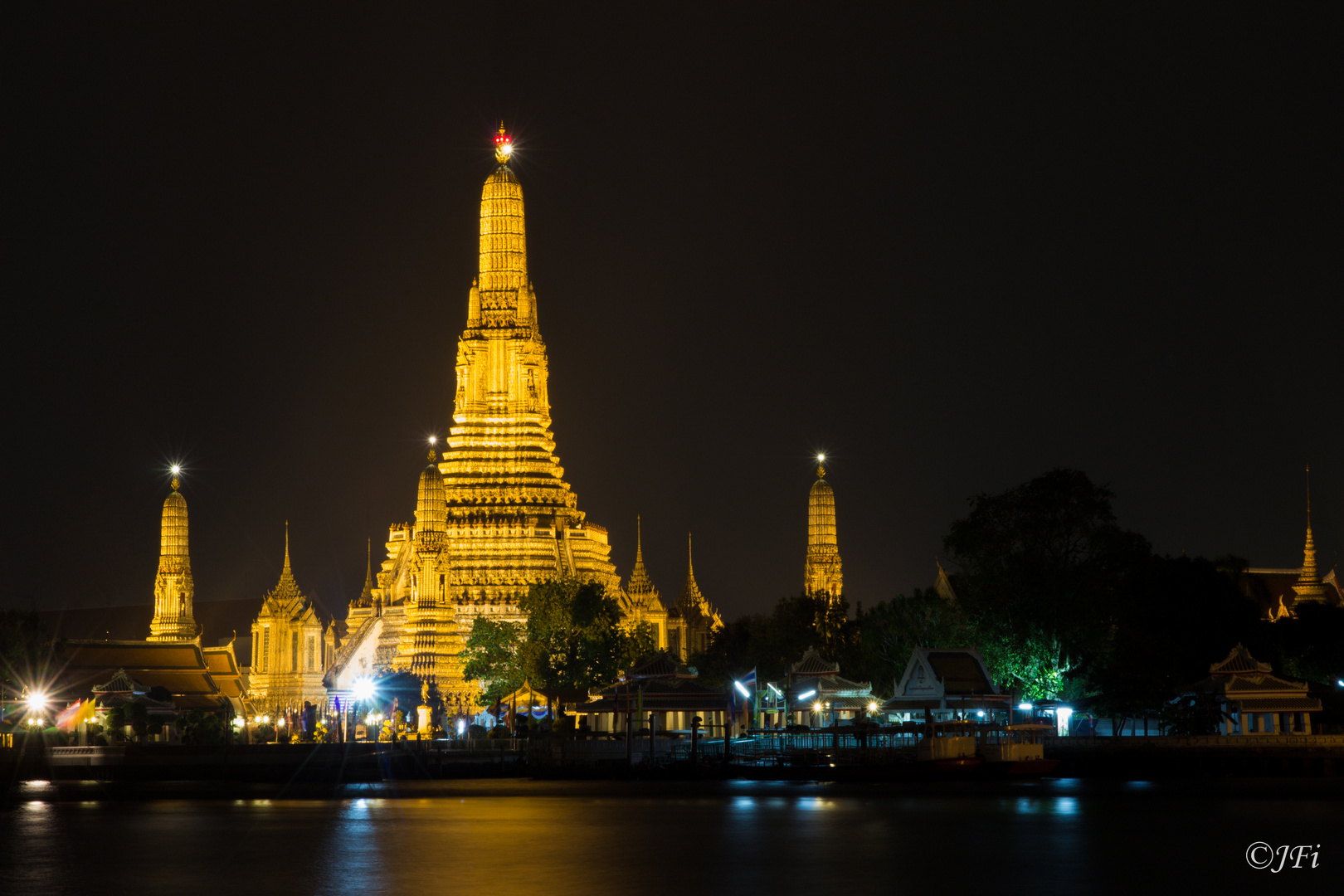 WAT ARUN