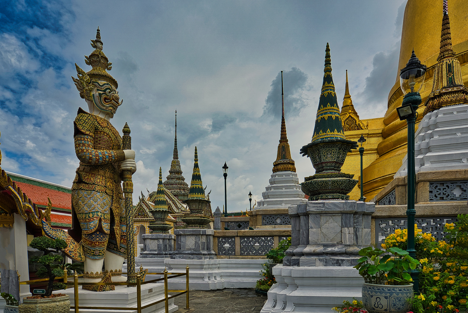 Wat Arun Bangkok - Tempel der Morgenröte Thailand