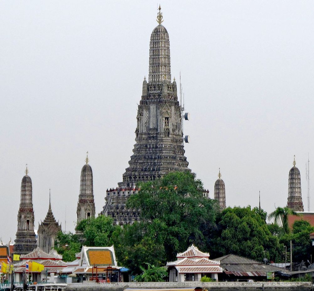 Wat Arun Ratchawararam Tempel am Chao Phraya River
