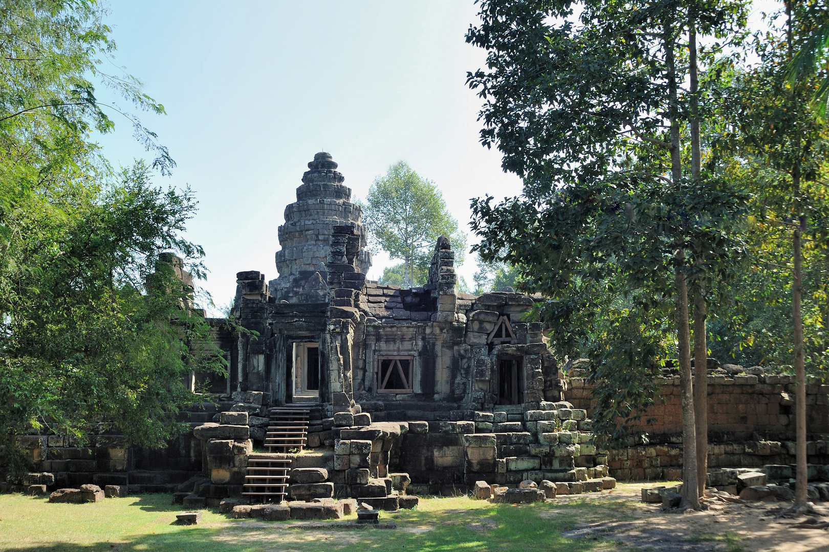 Wat Athvea 01