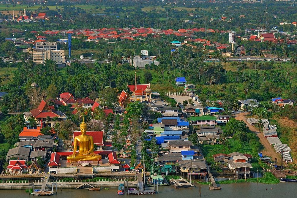 Wat Bang Chak at Pak Kret in Nonthaburi