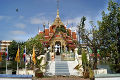 WAT BANG PHLI YAI KLANG -- Samut Prakan