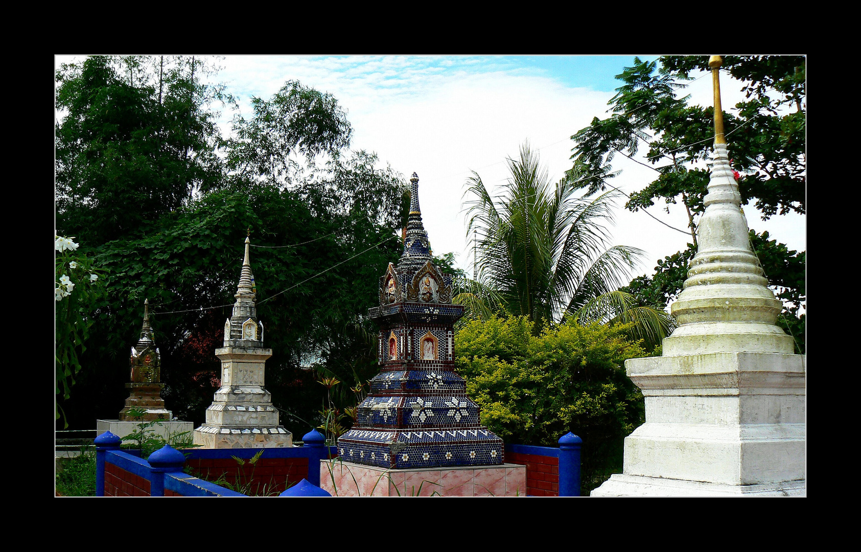 - Wat Kaew IV -