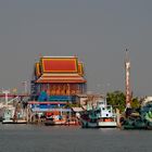 Wat Krok Krak at Tha Chin river