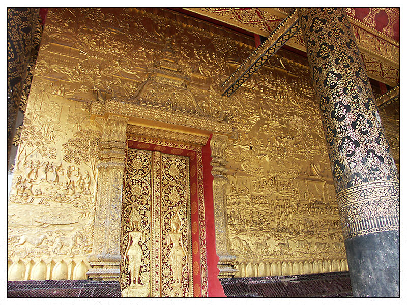 Wat Mai Suwannapumaram - Luang Prabang, Laos