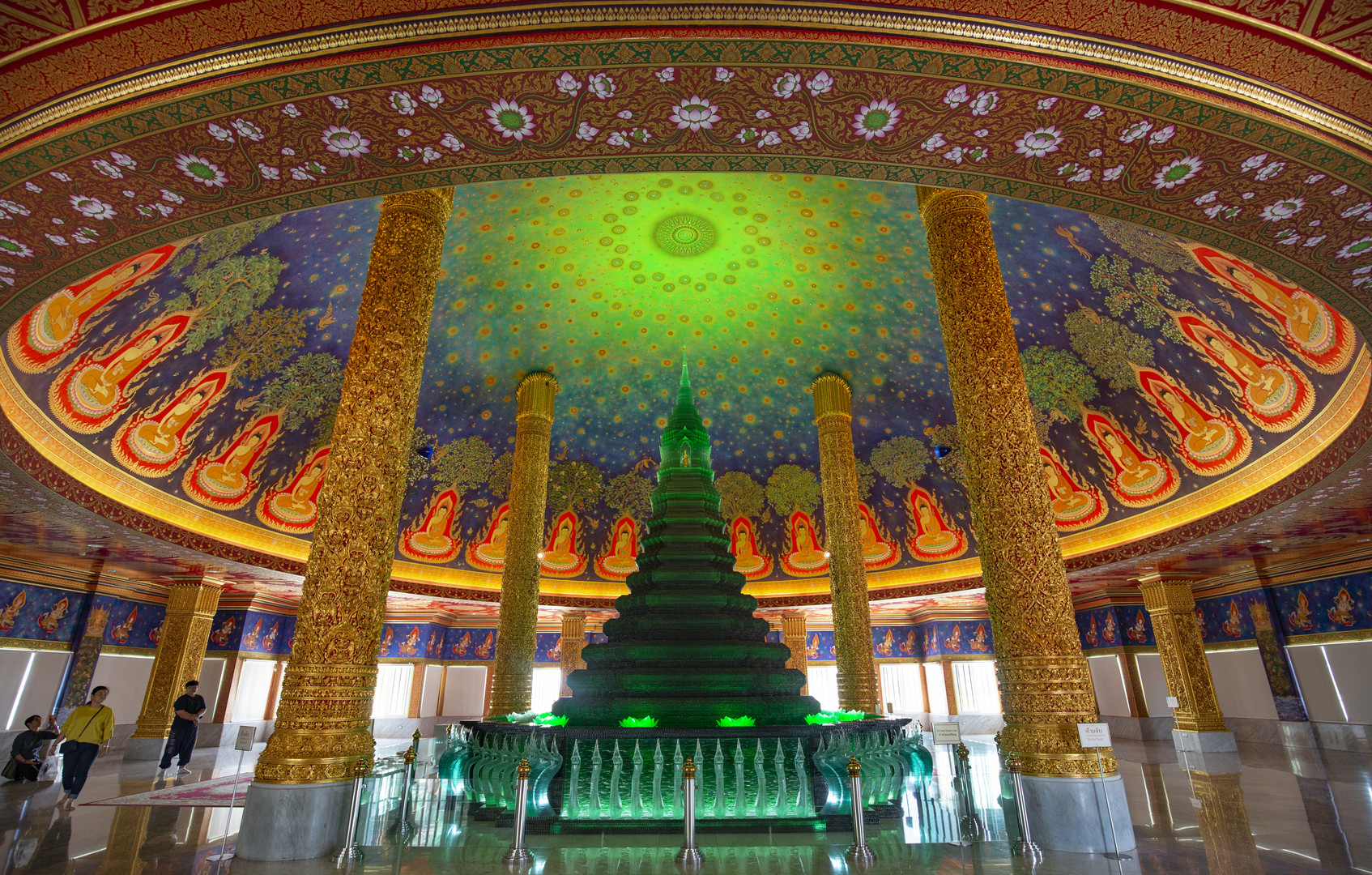 Wat Paknam Phasi Charoen