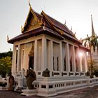 Wat Pathum Wanaran - Bangkok