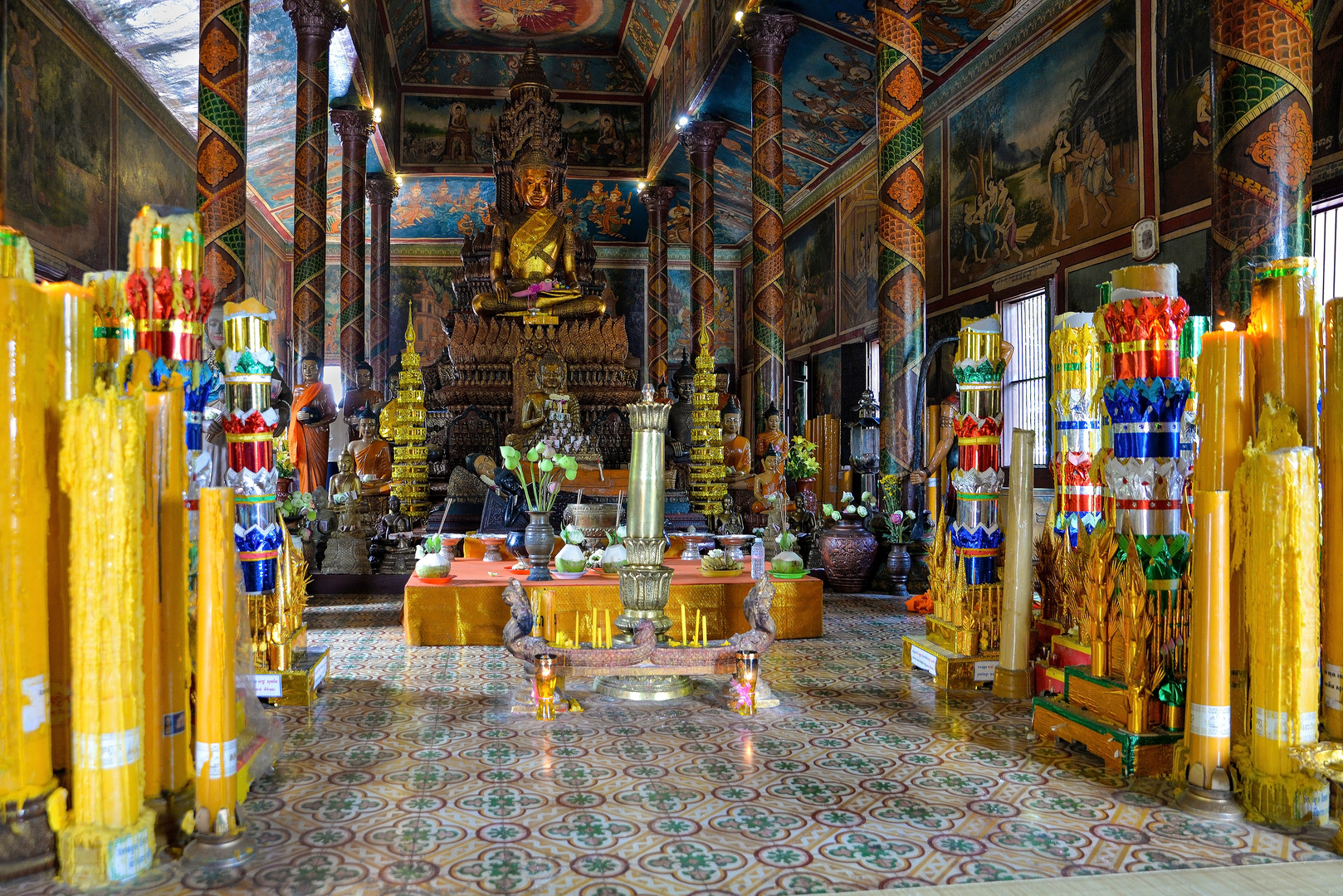 Wat Phnom 01