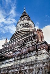 Wat Phnom Pagoda in Phnom Penh
