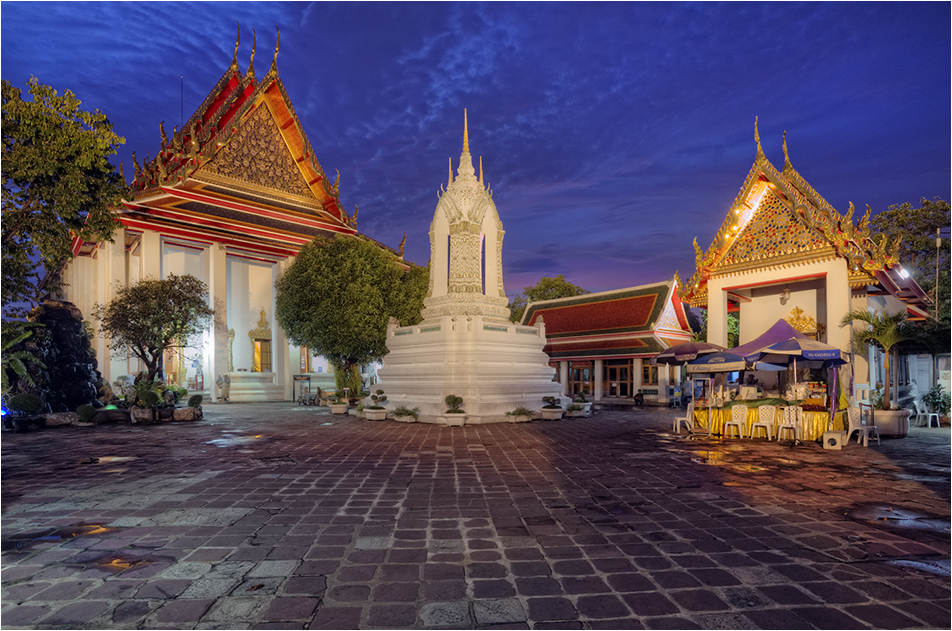 Wat Pho Tempel.....