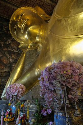 ...Wat Pho und der liegende goldene Buddha... 