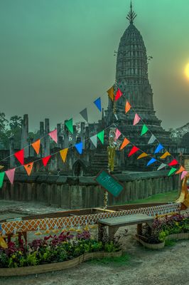 Wat Phra Sri Rattana Mahathat Ratchaworawihan