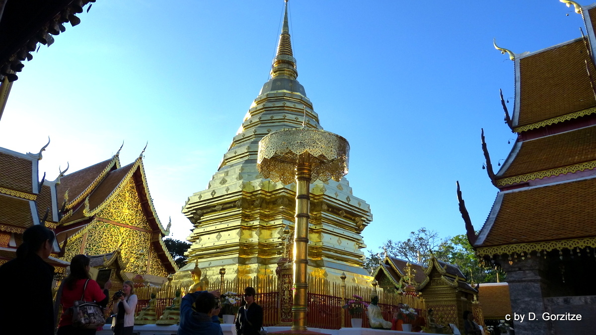 Wat Phra That Doi Suthep  !