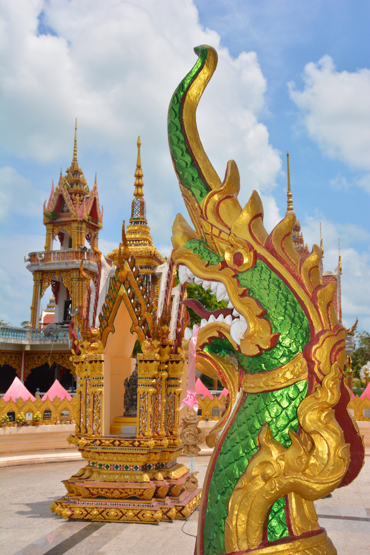 Wat Plai Laem auf Koh Samui 