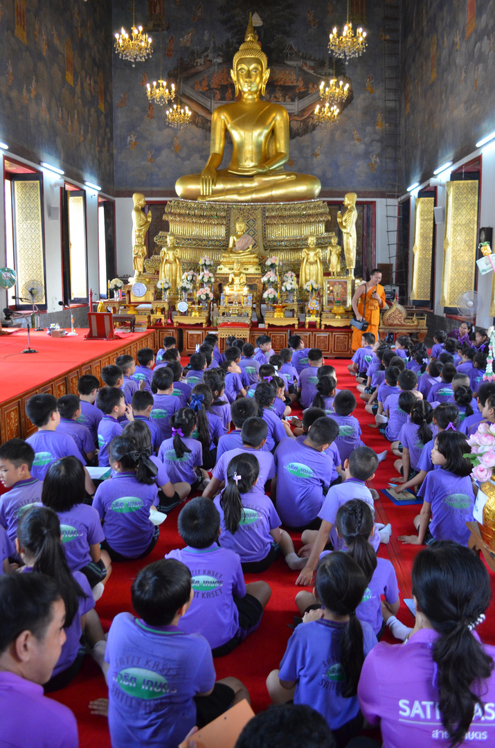 Wat Ratchanatdaran in Bangkok