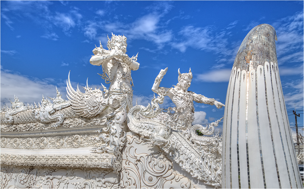 Wat Rong Khun 04