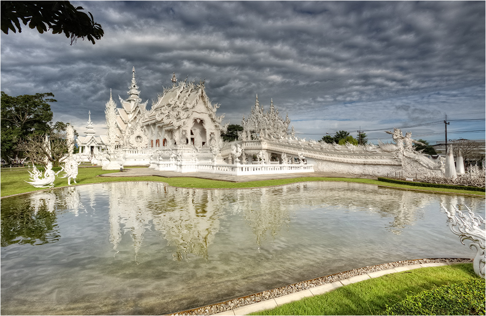 Wat Rong Khun 19