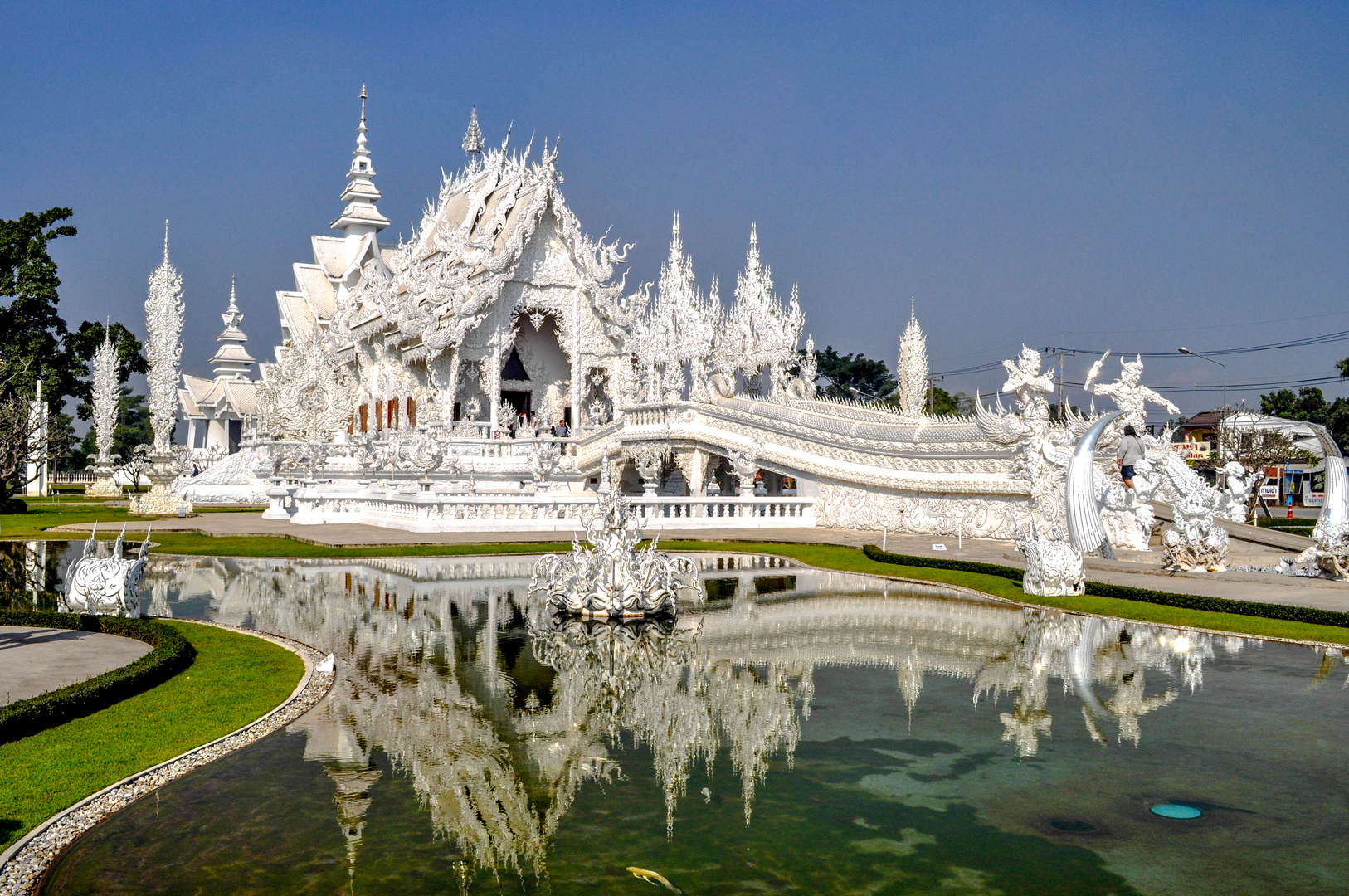 Wat Rong Khun