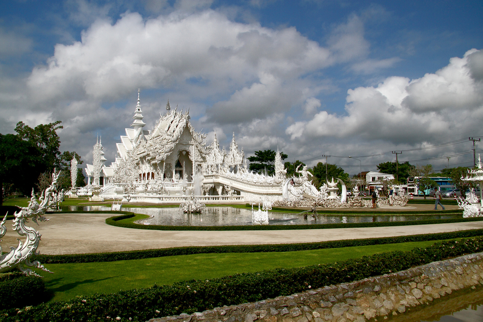 WAT RONG KHUN