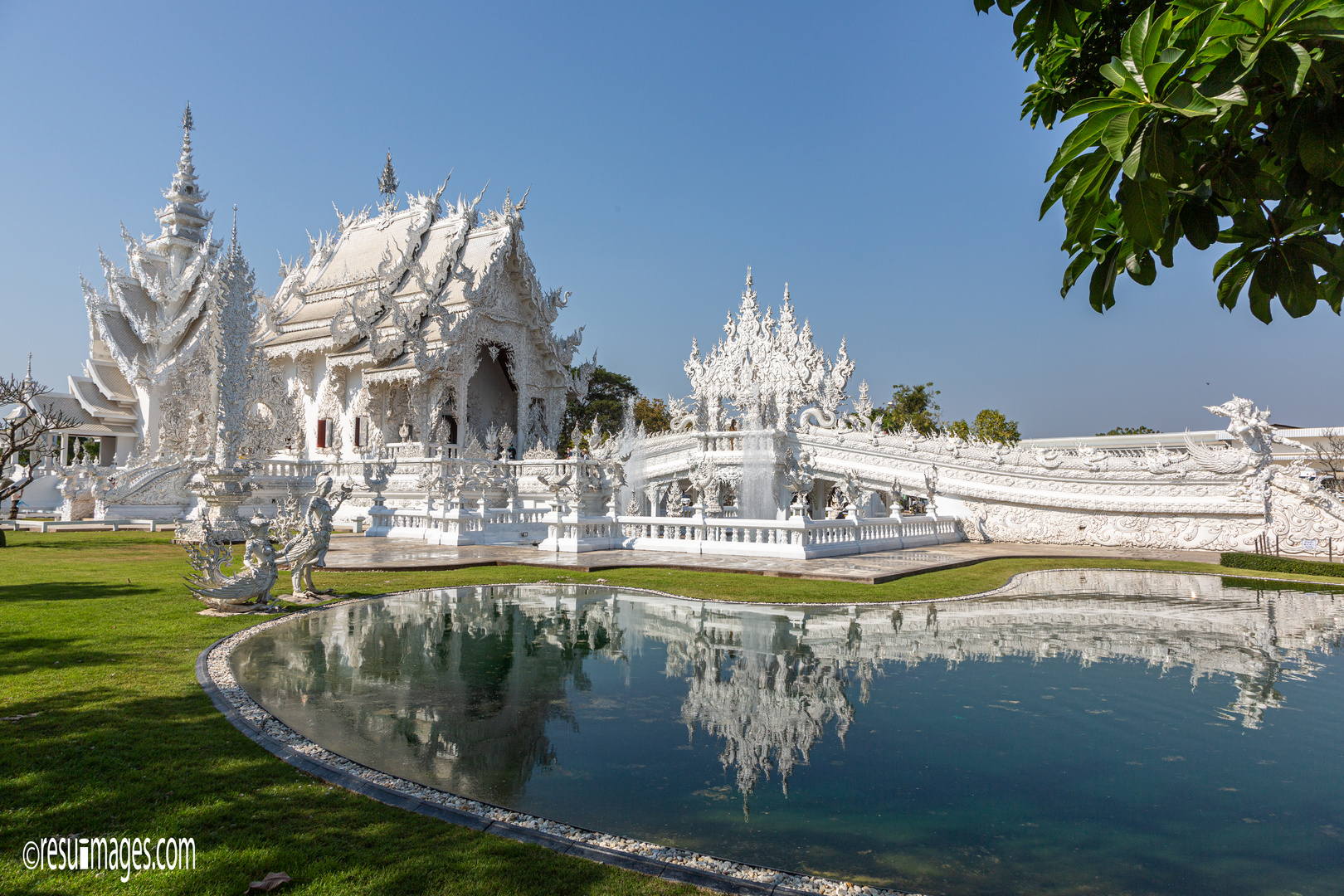 Wat Rong Khun - White Temple