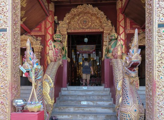 ...Wat Sri Suphan Momente...