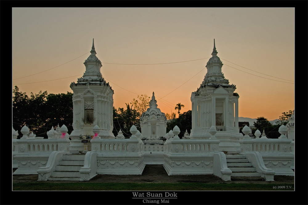 Wat Suan Dok after sunset ( reworked )