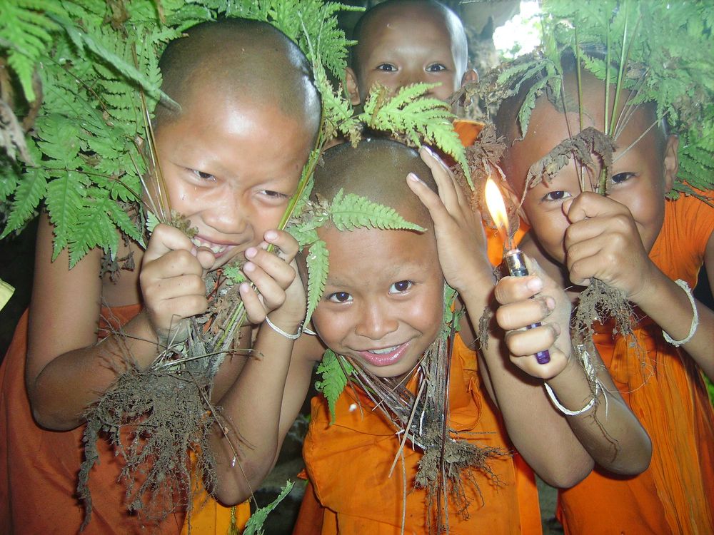 Wat Tham PhaSawan