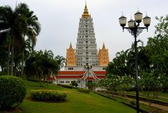 WAT YANSANG WARARAM -- Pattaya