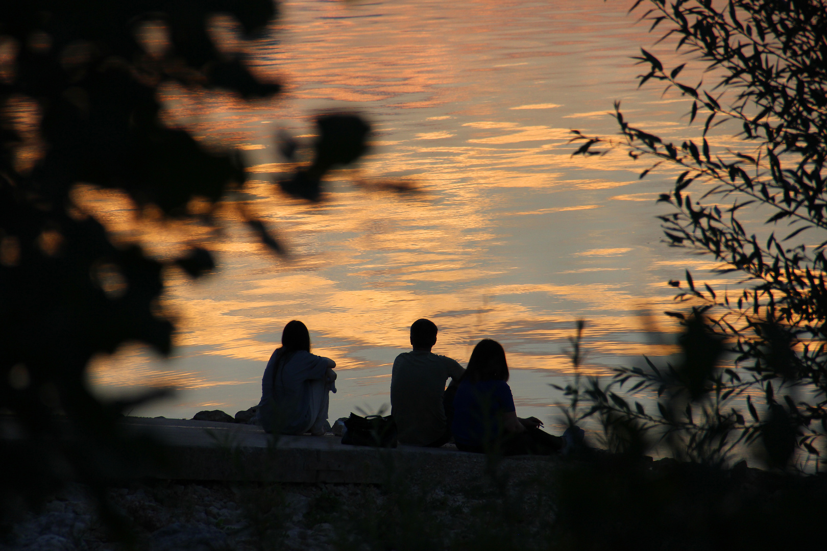 Watching Sky @ Lake