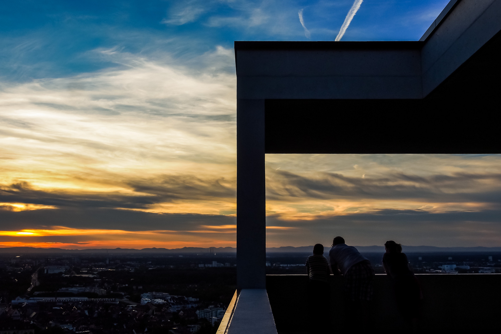 Watching the sunset Teil 2