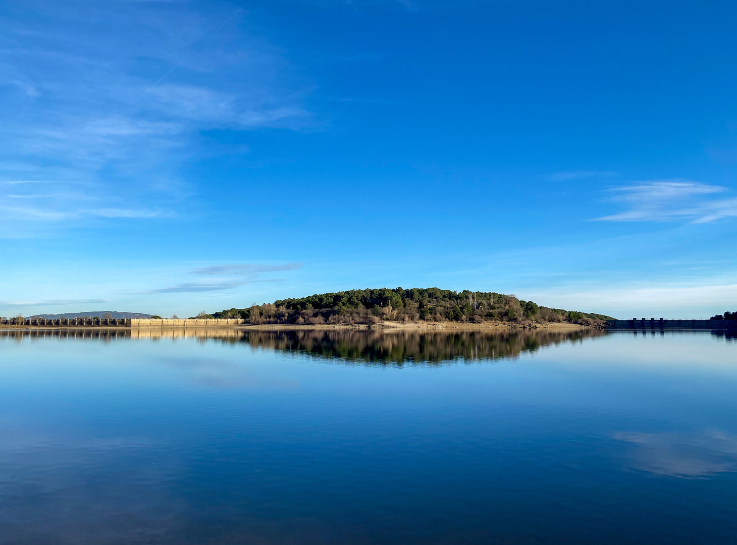 Water reflection 