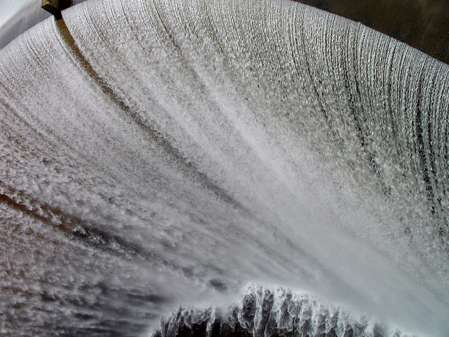 WaterCurtain