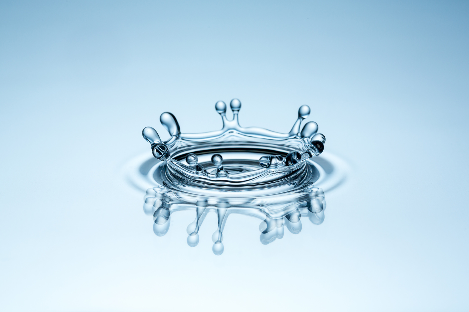 Waterdrop Crown