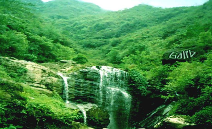 Waterfall__Darjiling2