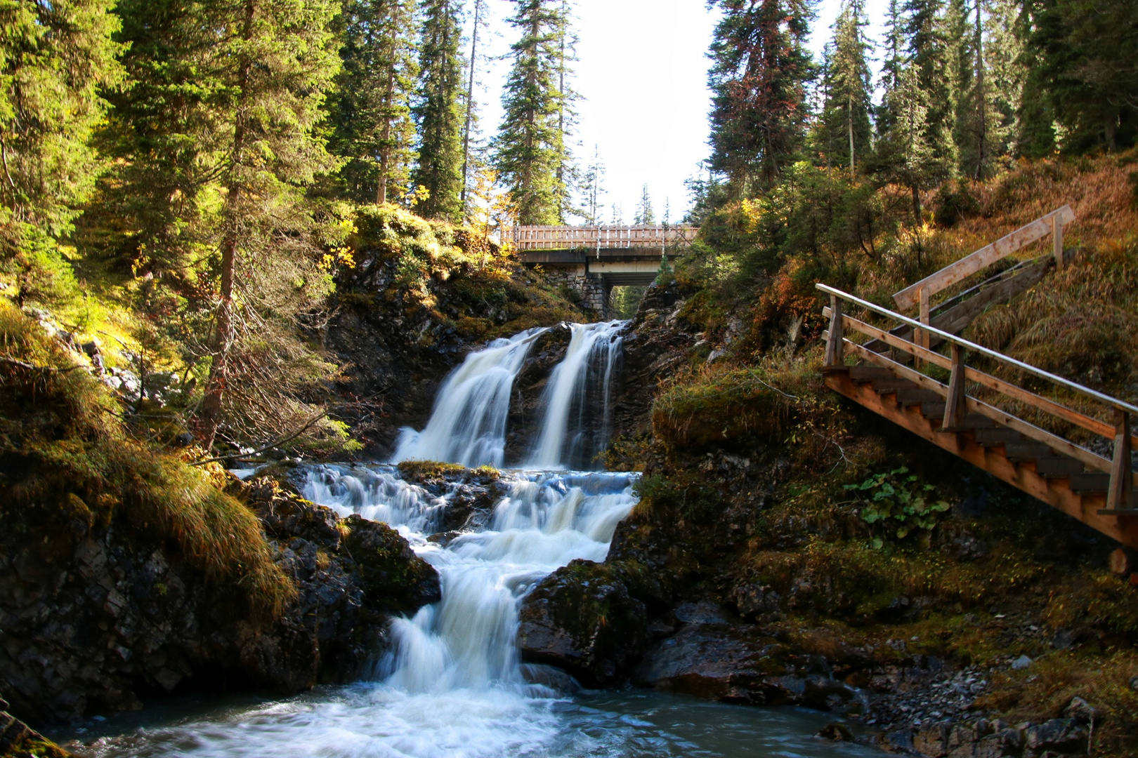 ***Waterfalls in autumn***